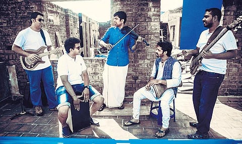 மனசுகளின் இசை