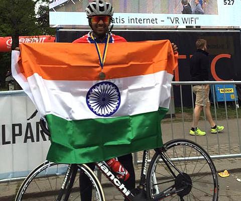 ஸ்வீடன் சைக்கிள் பந்தயத்தில் பதக்கம்: ஆர்யா நெகிழ்ச்சி