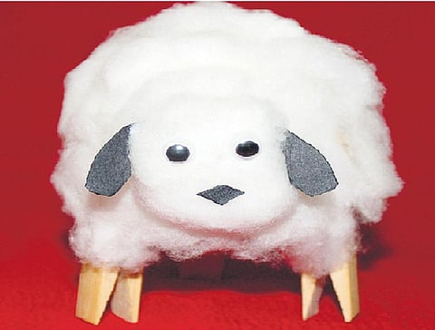 பொம்மை செய்வோம்: புசுபுசு குட்டி ஆடு!