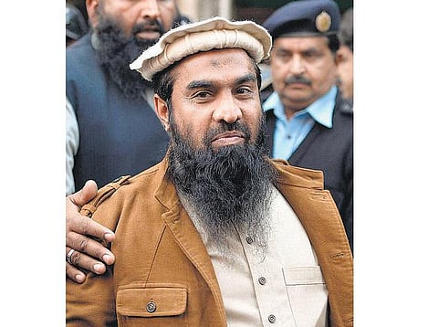 தீவிரவாதி லக்வி விடுவிக்கப்பட்ட விவகாரம்: பாகிஸ்தான் மீது நடவடிக்கை கோரும் இந்தியாவின் முயற்சிக்கு சீனா குறுக்கீடு