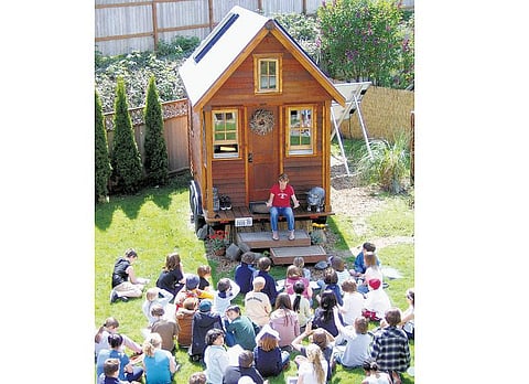 நூறு சதுர அடிக்குள் சொர்க்கம்!