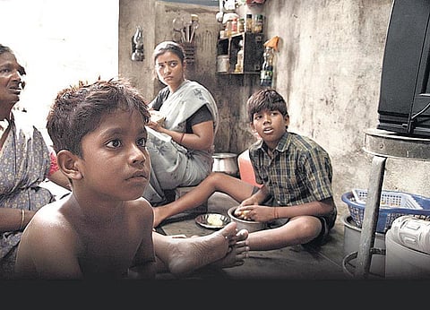 காக்கா முட்டை திரைப்படத்துக்கு எதிரான வழக்கு: தயாரிப்பாளர்கள், இயக்குநர் நேரில் ஆஜராக உத்தரவு