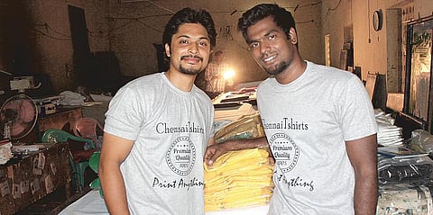 உன்னால் முடியும்: பொறியியல் டூ பனியன் விற்பனை: சாதித்த நண்பர்கள்