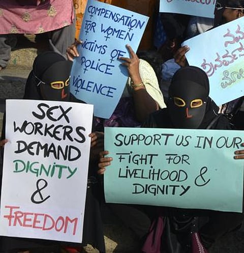 இப்போது யாருடைய புடவை? - மீட்கப்பட்ட பாலியல் தொழிலாளிகளுக்கு வழிகாட்டும் அமைப்பு