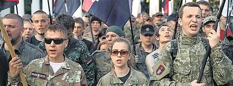 உக்ரைனில் மீண்டும் உள்நாட்டுப் போர் அபாயம்