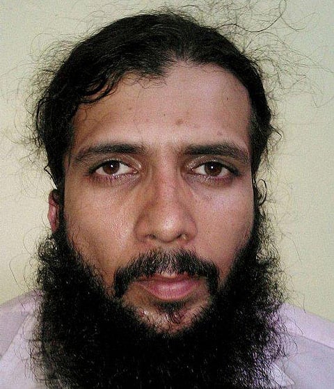 ஹைதராபாத் சிறையில் இருந்து ஐ.எஸ். என்னை காப்பாற்றும்: இந்தியன் முஜாகிதீன் தீவிரவாதி மனைவியுடன் பேசியது அம்பலம்