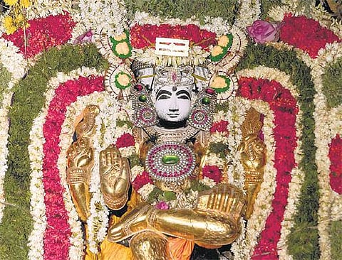 இன்று குரு பெயர்ச்சி: குருவை வழிபட 21 திருத்தலங்கள்