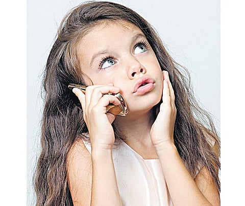 குழந்தைப் பாடல்: கைபேசி