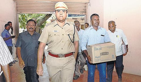 மதுரை மாவட்ட எஸ்.பி.யிடம் சகாயம் விசாரணை: கிரானைட் முறைகேடு தொடர்பாக காவல்துறையின் நடவடிக்கை என்ன?