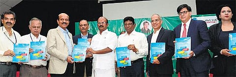 பொறியியல் கல்லூரிகளில் படிக்கும் 10,000 பேருக்கு திறன் மேம்பாட்டுப் பயிற்சி: புதிய திட்டத்தை அமைச்சர் பழனியப்பன் தொடங்கிவைத்தார்