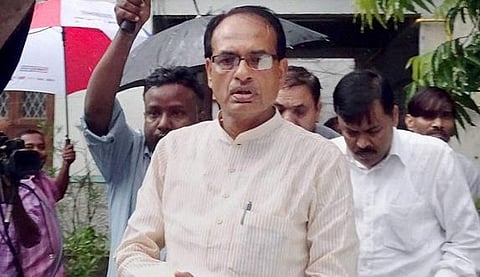 வியாபம் முறைகேடு: தகவல்களை மறைத்ததாக ம.பி.முதல்வர் மீது குற்றச்சாட்டு