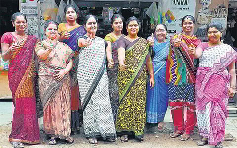 வானவில் பெண்கள்: இது பெண்கள் ஏரியா!