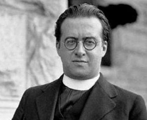 ஜார்ஜஸ் லுமேட்டர் 10