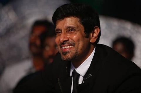 வில்லனாக விக்ரம்: தயாரிப்பாளரை சம்மதிக்க வைப்பாரா ஷங்கர்?