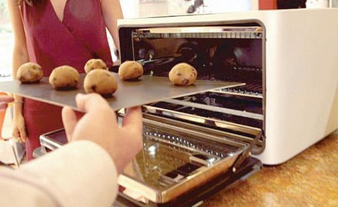 அடுப்புக்குள் கேமரா