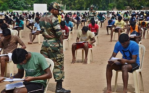 நாட்டிலேயே முதன்முறையாக தமிழகத்தில் ராணுவப் பணிக்கு ஆன்-லைனில் விண்ணப்பிக்கும் முறை அறிமுகம்