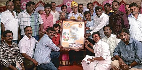 அரை நூற்றாண்டைக் கடந்தும் ஆசிரியர் மீது தொடரும் அன்பு