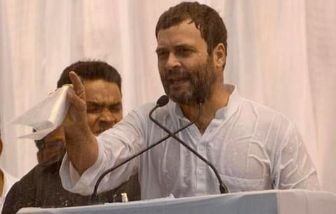 மதுவால் மக்களுக்கு ஏற்படும் தீமைகளை கருத்தில் கொண்டு புதிய மதுவிலக்குக் கொள்கையை நாங்கள் கொண்டுவருவோம்: திருச்சியில் கொட்டும் மழையில் ராகுல் காந்தி உறுதி