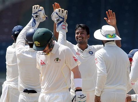 பிராக்யன் ஓஜா, அமித் மிஸ்ராவிடம் 268 ரன்களுக்குச் சுருண்டது ஆஸ்திரேலியா ஏ