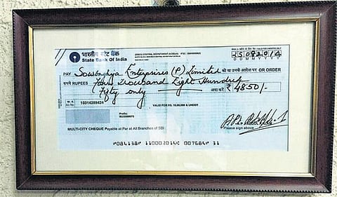 பணம் பெறாவிட்டால் ‘கிரைண்டரை’ திரும்ப பெறுங்கள்: அதிசய மனிதரின் மற்றொரு பரிமாணம்