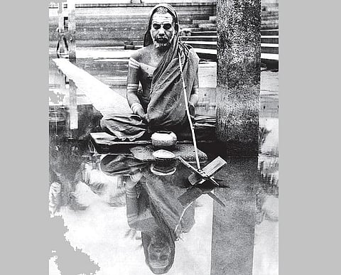 தெய்வத்தின் குரல்: தானச் செயலையும் தானம் செய்க