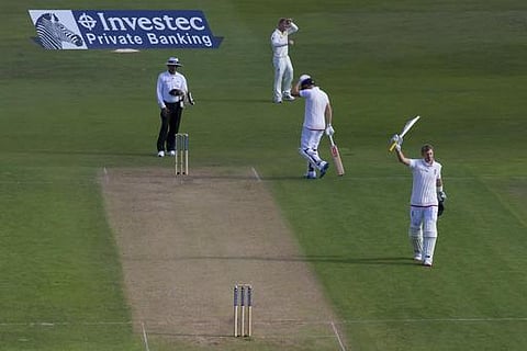 ஆஸ்திரேலிய வேதனையை அதிகரித்த ஜோ ரூட் சதம்: ரன்குவிப்பில் இங்கிலாந்து