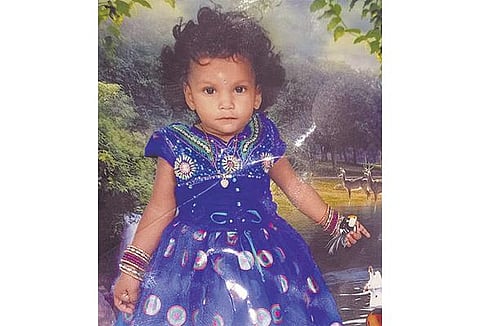 மழைநீர் கால்வாயில் விழுந்து குழந்தை பலி: ஆவடி நகராட்சி மீது பொதுமக்கள் புகார்