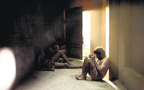 வெனிஸுக்குப் பயணமாகும் தமிழனின் வாழ்க்கை!