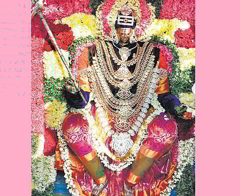 கண்ணொளி அருளும் செங்கழுநீர் அம்மன்