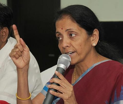 சோனியாவின் குடும்ப நலனுக்காகவே நாடாளுமன்றம் முடக்கப்பட்டது: நிர்மலா சீதாராமன் குற்றச்சாட்டு