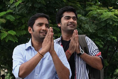 இறுதி கட்டத்தில் வாலுக்கு கை கொடுத்த சந்தானம்