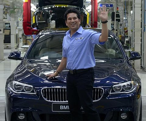 புலிகளுக்கு ஆதரவாக களம் இறங்குகிறார் சச்சின்