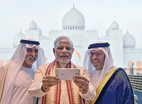 21-ம் நூற்றாண்டை ஆசியாவின் நூற்றாண்டாக மாற்றுவோம்: ஐக்கிய அரபு எமிரேட்ஸ் முதலீட்டாளர்களுக்கு மோடி அழைப்பு