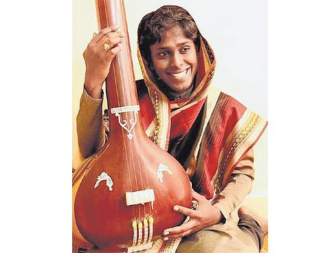 முகம் நூறு: ‘நாங்கள் மூன்றாம் பாலினமா?’