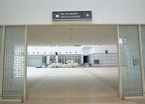 விமானம் இல்லா விமான நிலையம்!