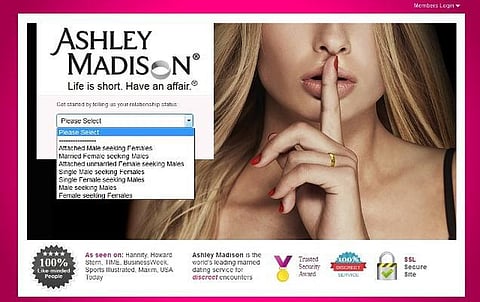 மாற்றின்ப வலைதள ஹேக்கிங் விளைவால் பல தற்கொலைகள்: கனடா போலீஸ் சந்தேகம்