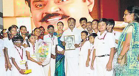 மதுவிலக்கை அமல்படுத்த தருணம் வந்துவிட்டது: பிறந்தநாள் செய்தியில் விஜயகாந்த் நம்பிக்கை