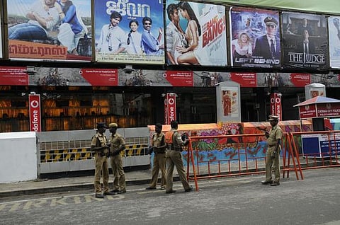 தீபாவளிக்கு படங்கள் ‘ரிலீஸ்’ இல்லை? - தயாரிப்பாளர் சங்கம் திட்டம்