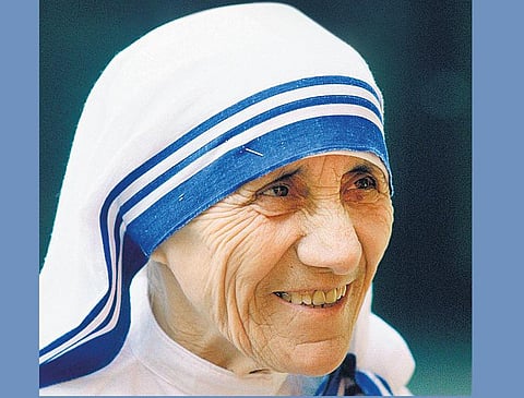 அன்பு காட்டிய அன்னை!