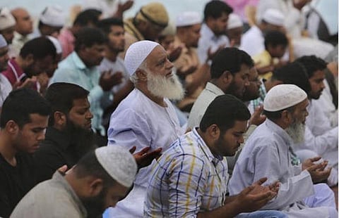 மத அடிப்படையில் மக்கள் தொகை கணக்கெடுப்பு: முஸ்லிம்கள் எண்ணிக்கை 0.8 % அதிகரிப்பு - இந்து மக்கள் எண்ணிக்கை குறைந்தது