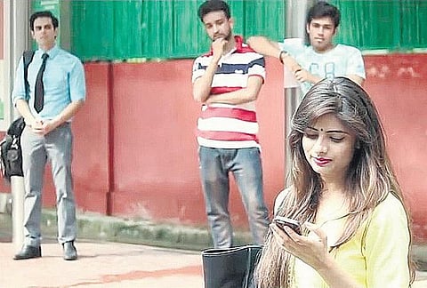 நம் தங்கையும் மற்றவர்களின் தங்கையும்