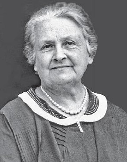 மரியா மான்டிசோரி 10