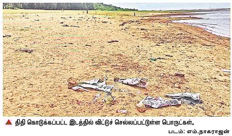 கழிவுப்பொருட்கள் சேகரமாகும் குப்பைத்தொட்டியாக மாறிவரும் திருமூர்த்தி அணை