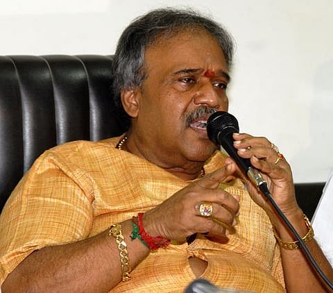 முற்றியது சினிமா தயாரிப்பாளர்கள், திரையரங்க உரிமையாளர்கள் மோதல்