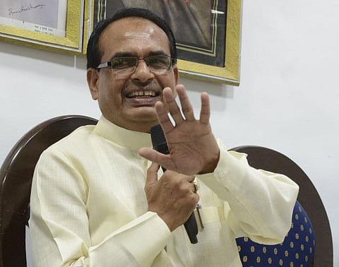 வியாபம் ஊழல் குற்றச்சாட்டில் விடுபட சவுகான் ‘பேரம்’: ம.பி.உயர் நீதிமன்றத்தில் மனு