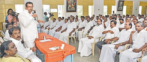 ஆட்சி மாற்றத்துக்காக காங்கிரஸ் வியூகம்: ஈவிகேஎஸ் இளங்கோவன் தகவல்