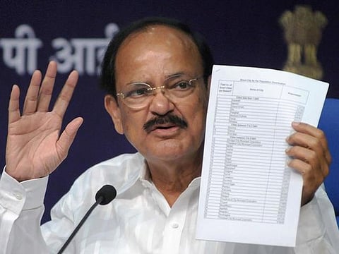 ஜிஎஸ்டி மசோதாவை நிறைவேற்ற நாடாளுமன்ற குளிர்கால கூட்டத்தொடரை முன்கூட்டியே கூட்டத் தயார்: மத்திய அமைச்சர் வெங்கய்ய நாயுடு தகவல்