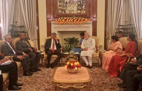 மோடி, சுஷ்மாவை சந்தித்தார் இலங்கை பிரதமர் ரணில்