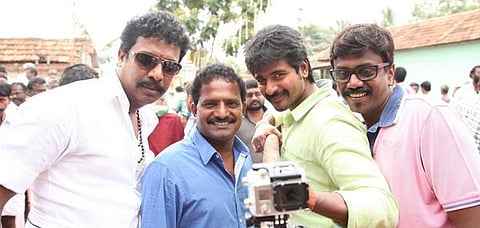 ரஜினி முருகன் தாமதம்: திருப்பதி பிரதர்ஸை கிண்டல் செய்த இயக்குநர்