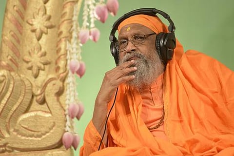 சுவாமி தயானந்த சரஸ்வதி மறைவு